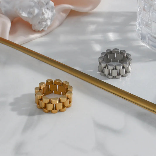 Fashion Versatile Circle Geometric Stainless Steel 18K Gold Plated Rings