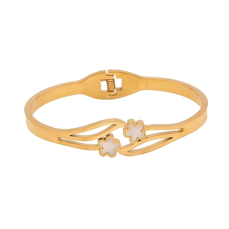 Elegant Minimalist Flower Butterfly 304 Stainless Steel 18K Gold Plated Zircon Bangle In Bulk
