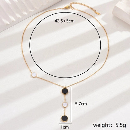 50 Pieces Casual Vacation Minimalist Parthenocissus Grass Round Butterfly 201 Stainless Steel Shell 18K Gold Plated Inlay Pendant Necklace