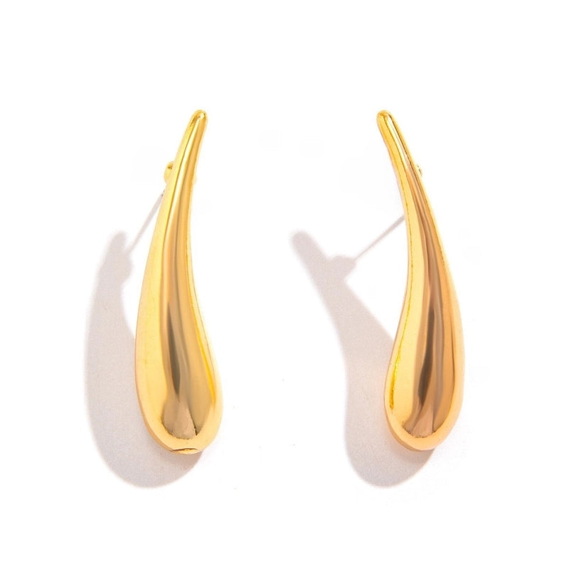 Personality Exaggerated Earrings Women\'s Heavy Metal High-end Ear Studs Large Circle French Retro Design Earrings