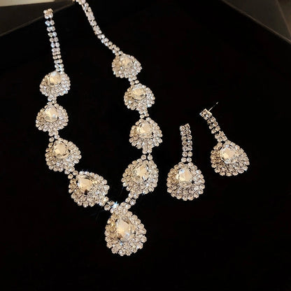 Explosions Zircon Diamond Geometric Necklace Earrings Suit Light Luxury Clavicle Chain High Sense Temperament Jewelry
