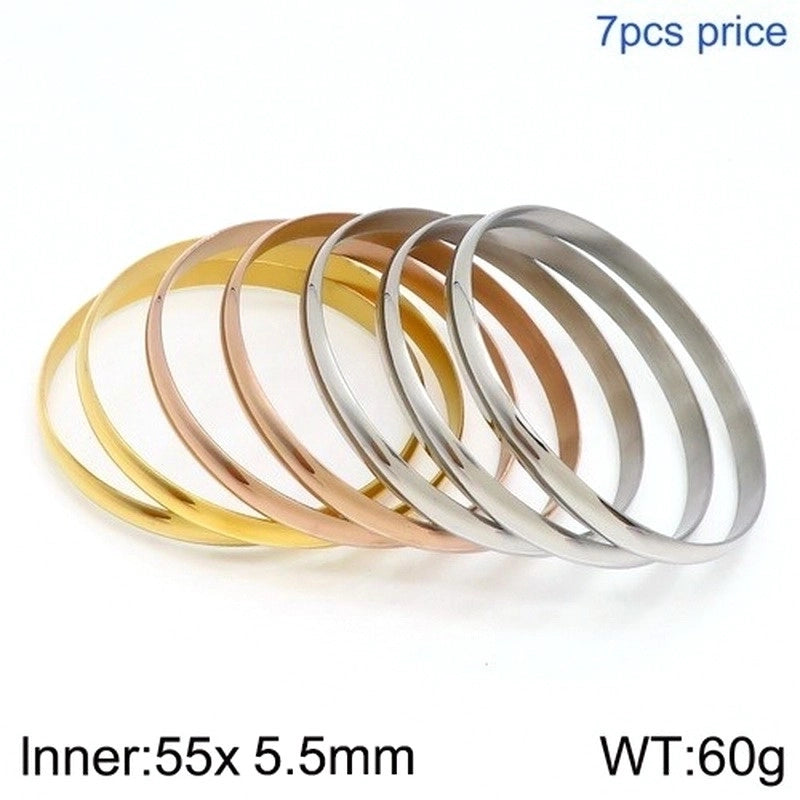 Minimalist Round Stainless Steel 18K Gold Plated Bangle In Bulk