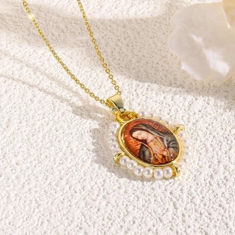 Copper 18K Gold Plated Inlay Human Virgin Mary Acrylic Imitation Pearl Pendant Necklace