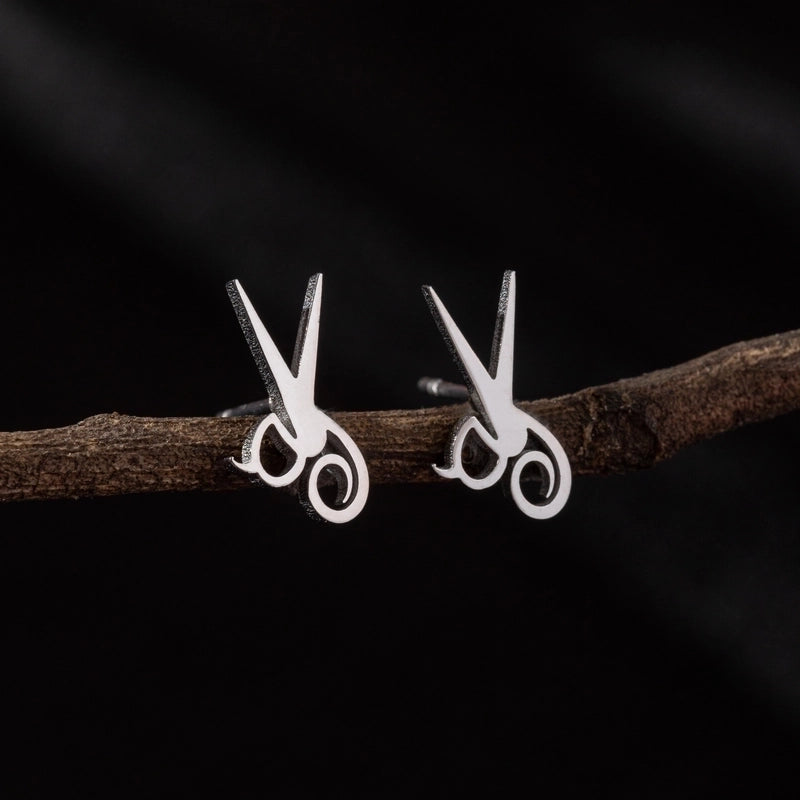 1 Pair Cute Minimalist Dog Cat Flower Polishing Hollow Out 304 Stainless Steel 18K Gold Plated Ear Studs