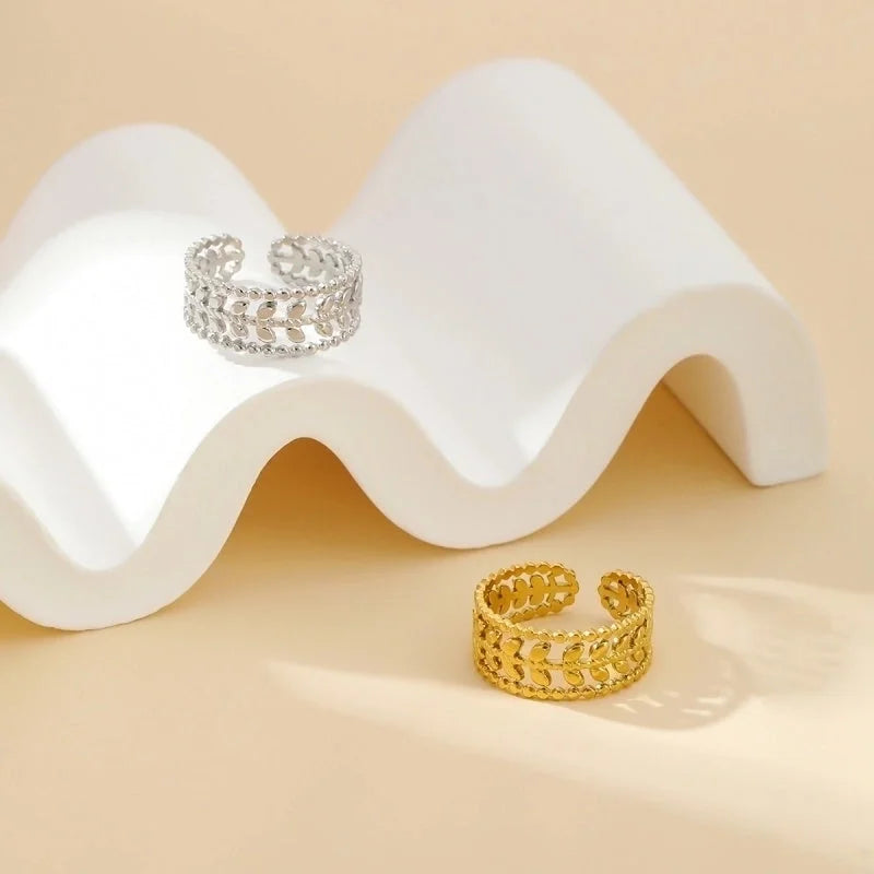 304 Stainless Steel 18K Gold Plated Modern Style Minimalist Geometric Solid Color Open Rings