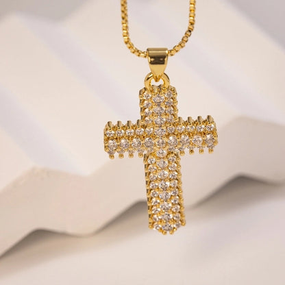 Copper 18K Gold Plated Inlaid Zircon Cross Zircon Pendant Necklace