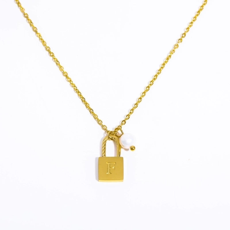 201 Stainless Steel 304 Stainless Steel Glass Gold Plated Casual Minimalist Pearl Plating Letter Lock Pendant Necklace