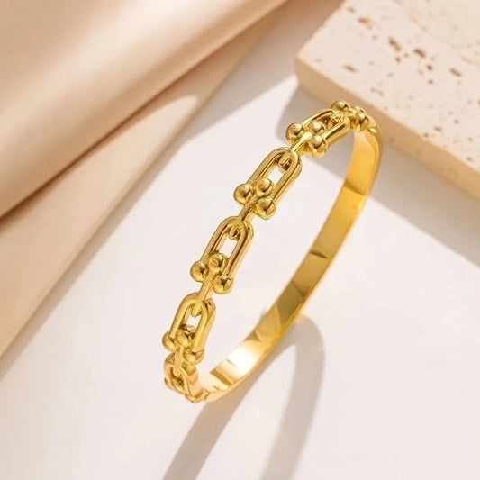 Titanium Steel 18K Gold Plated Elegant Basic Classic Style U Shape Solid Color Bangle