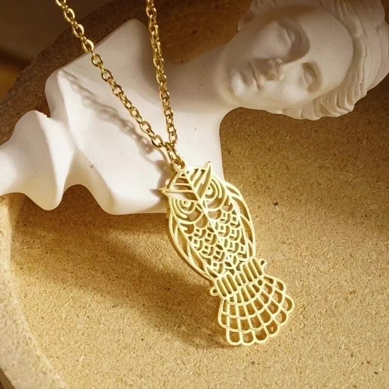 304 Stainless Steel 18K Gold Plated Minimalist Plating Hollow Out Animal Pendant Necklace