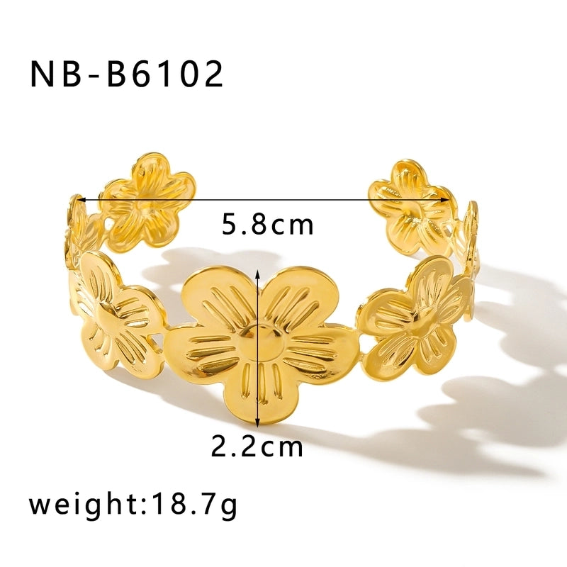 Vintage Style Minimalist Classic Style Butterfly 304 Stainless Steel 18K Gold Plated Bangle In Bulk