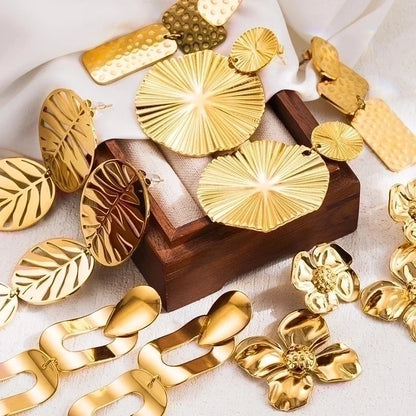 1 Pair Ig Style Minimalist Leaves Solid Color Flower Plating Stainless Steel 16k Gold Plated Drop Earrings