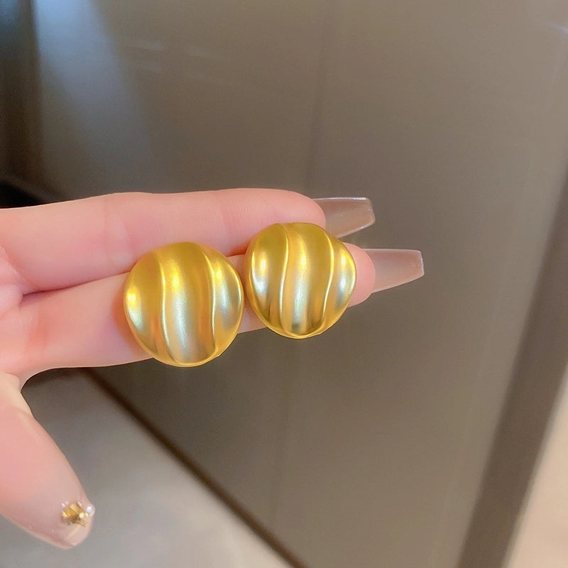 Silver Needle Exaggerated Lovely Earrings Light Luxury High-grade Niche Earrings Fashion Metal Temperament Earrings For Women