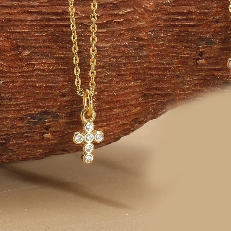 Copper 14K Gold Plated Vintage Style Minimalist Commute Inlay Cross Palm Zircon Pendant Necklace