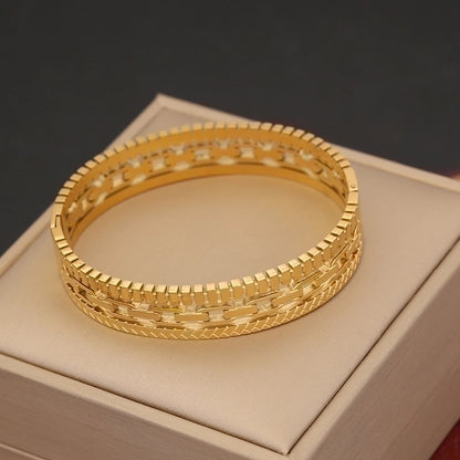 Vintage Style Luxurious Devil'S Eye Stainless Steel 18K Gold Plated Bangle In Bulk