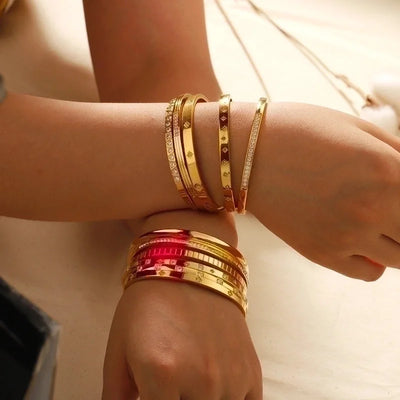 Minimalist Rectangle Stainless Steel Polishing Plating Inlay Zircon 18k Gold Plated Bangle