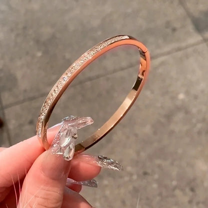 Titanium Steel Elegant Minimalist Round Plating Inlay Zircon Bangle