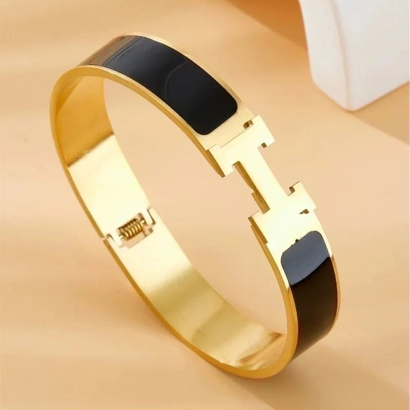 Minimalist Classic Style Solid Color 304 Stainless Steel 18K Gold Plated Rhinestones Bangle In Bulk