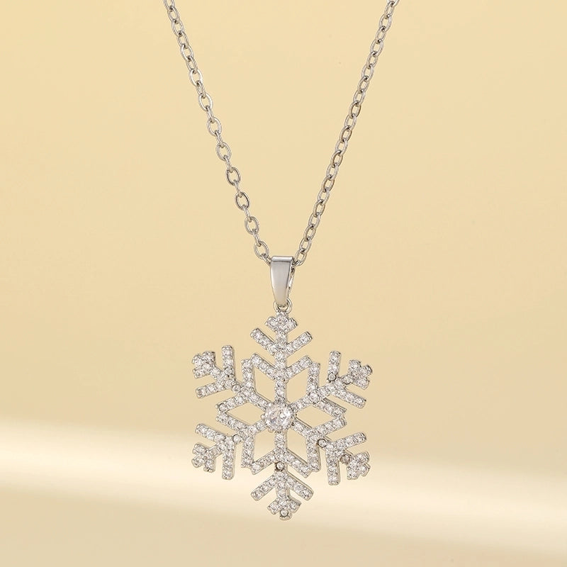 Sweet Minimalist Commute Snowflake 304 Stainless Steel Brass Zircon Inlay Stainless Steel Necklaces