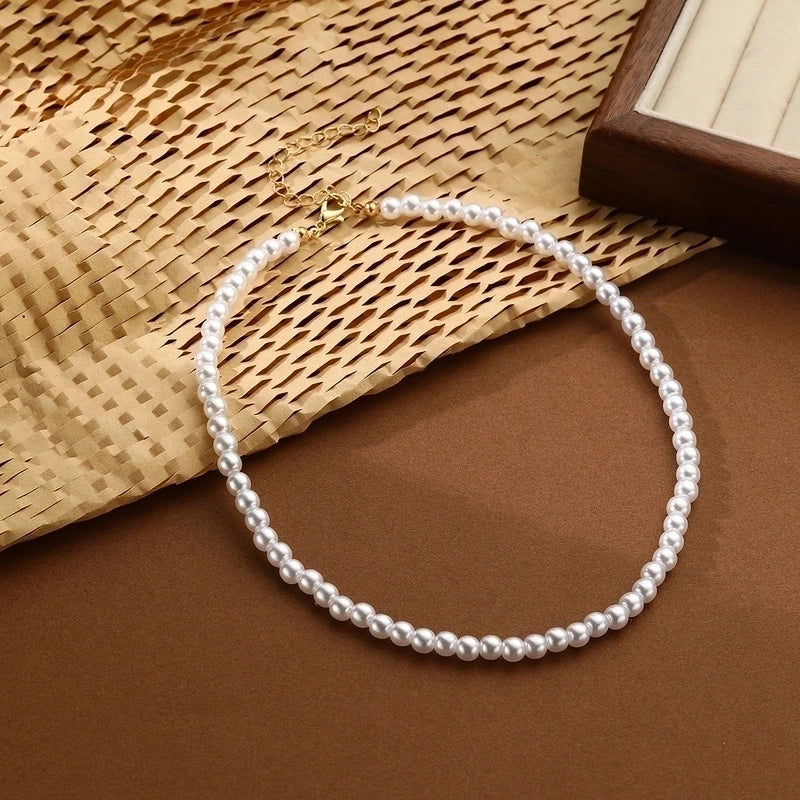 Elegant Lady Round Artificial Pearl Imitation Pearl Metal Choker