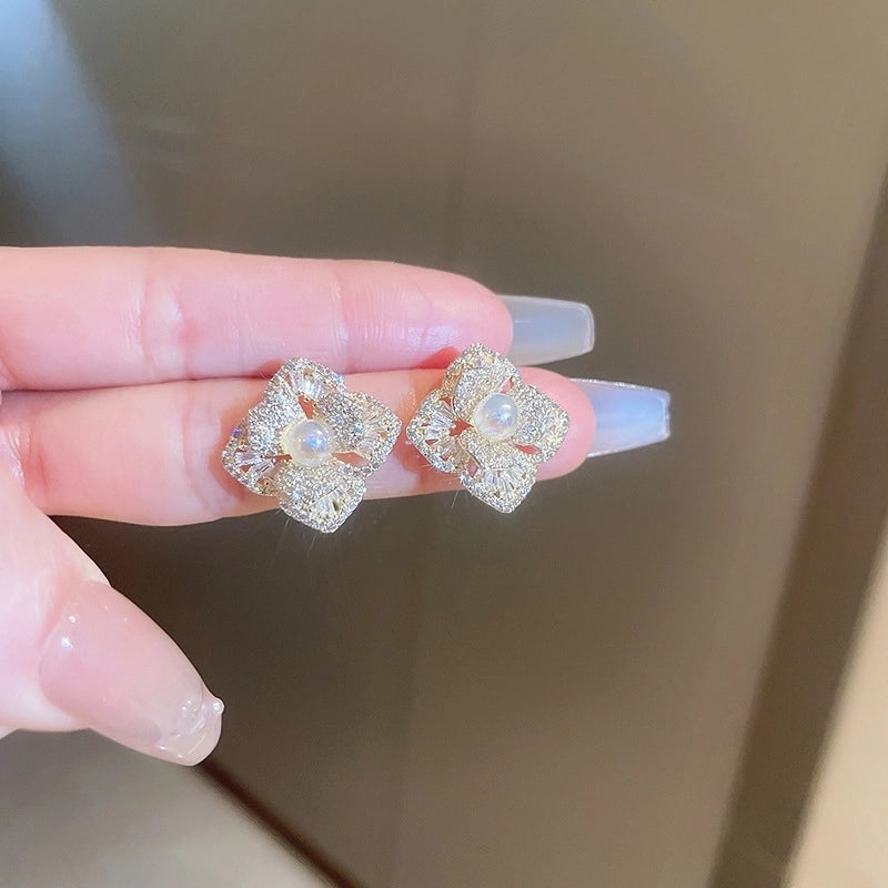 1 Pair Retro Color Block Heart Shape Pleated Inlay Copper Rhinestones Drop Earrings