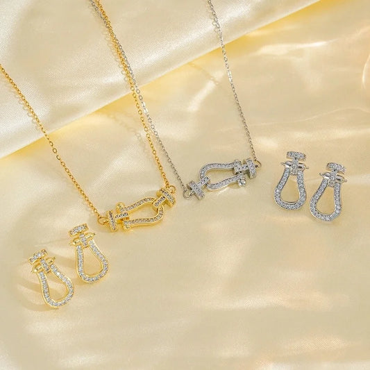 Vintage Style Horseshoe Buckle Titanium Steel Copper Zircon 18K Gold Plated Earrings Necklace Jewelry Set