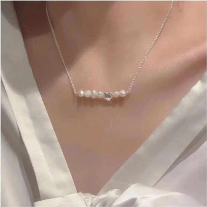 Fashion Heart Shape Butterfly Alloy Pearl Plating Women's Layered Necklaces Pendant Necklace 1 Piece