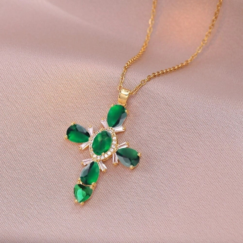 201 Stainless Steel Copper White Gold Plated Gold Plated Minimalist Classic Style Plating Inlay Cross Glass Zircon Pendant Necklace