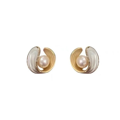 Fashion Geometric Alloy Plating Artificial Pearls Women\'s Earrings 1 Pair