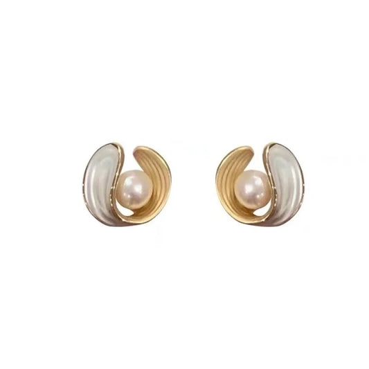 Fashion Geometric Alloy Plating Artificial Pearls Women\'s Earrings 1 Pair