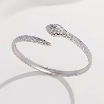 2 Pieces Expressive Stripe Stainless Steel Electroplating Bangles