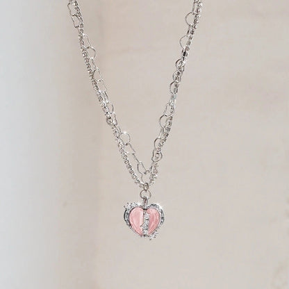 Love Stitching Pearl Japanese And Korean Necklace Design High-grade Light Luxury Niche Clavicle Chain New Women\'s Necklace