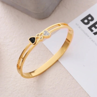 Ins Style Minimalist Heart Shape Stainless Steel Plating Inlay Rhinestones 18k Gold Plated Bangle
