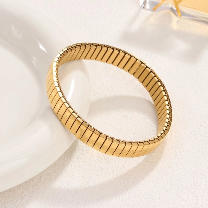 Minimalist Heart Shape Solid Color Titanium Steel Bangle In Bulk