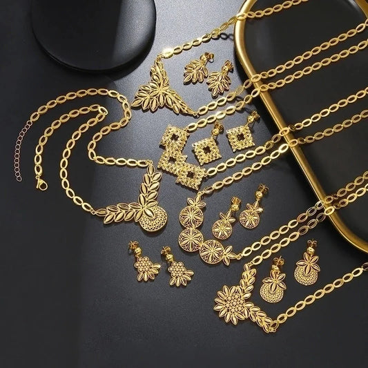 Vintage Style Solid Color Copper Plating Hollow Out 18k Gold Plated Jewelry Set