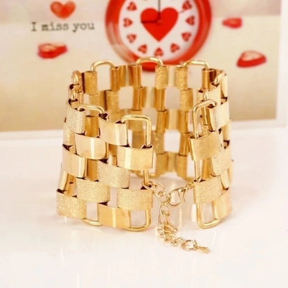 Retro Minimalist Solid Color Stainless Steel Plating Bangle