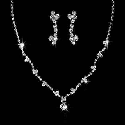 Minimalist Heart Rhinestone Gem