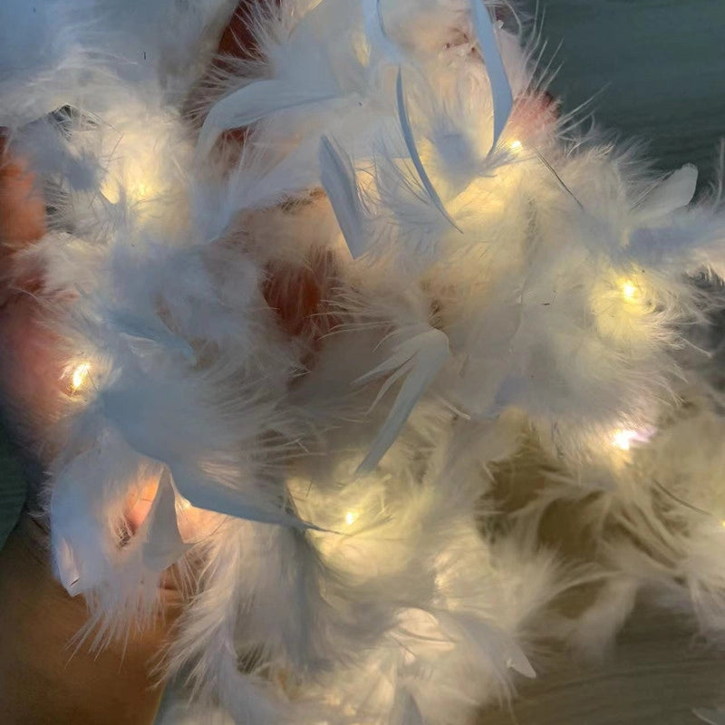 Christmas LED Feather Pendant Christmas Tree Decoration Glowing Feather Strip Holiday Party Decoration Feather Strip