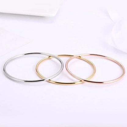 Minimalist Solid Color Titanium Steel 18K Gold Plated Rose Gold Plated Bangle In Bulk