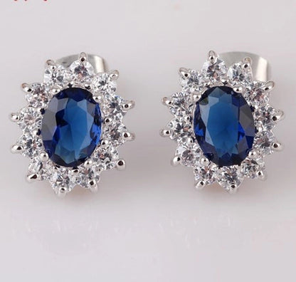 1 Pair Vintage Style Shiny Oval Plating Inlay Copper Zircon White Gold Plated Ear Clips Ear Studs