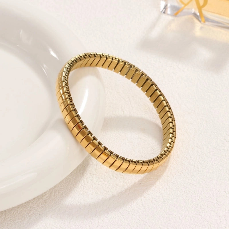 Minimalist Heart Shape Solid Color Titanium Steel Bangle In Bulk