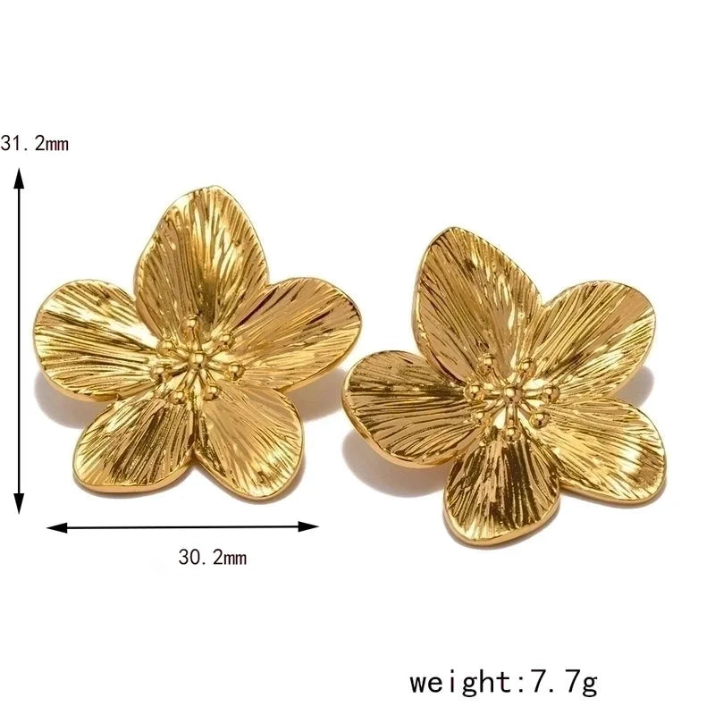 1 Pair Minimalist Classic Style Flower Petal 304 Stainless Steel 18K Gold Plated Ear Studs