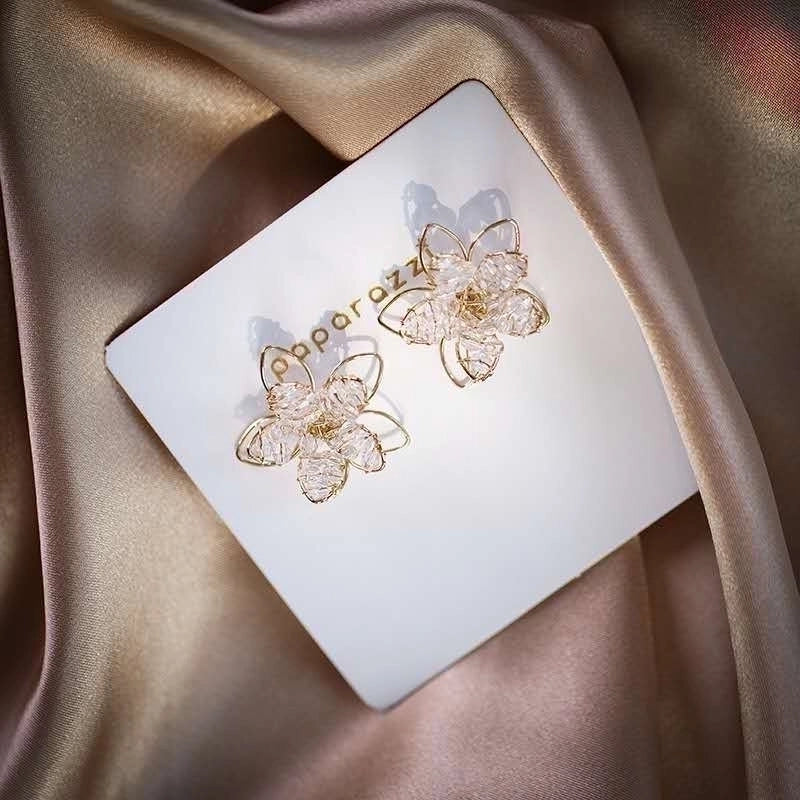 1 Pair Fashion Flower Butterfly Bow Knot Inlay Alloy Artificial Pearls Rhinestones Shell Earrings