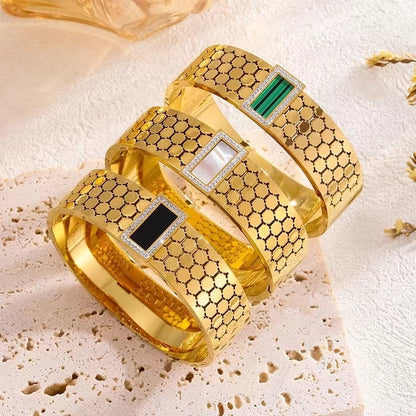 Exaggerated Luxurious Classic Style Life Tree Titanium Steel Inlay Rhinestones 18K Gold Plated Women's Bangle