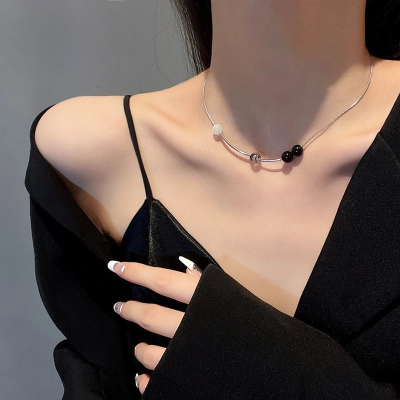 Love Stitching Pearl Japanese And Korean Necklace Design High-grade Light Luxury Niche Clavicle Chain New Women\'s Necklace
