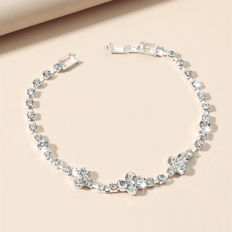Simple Four-leaf Clover Rhinestone Titanium Steel Bracelet