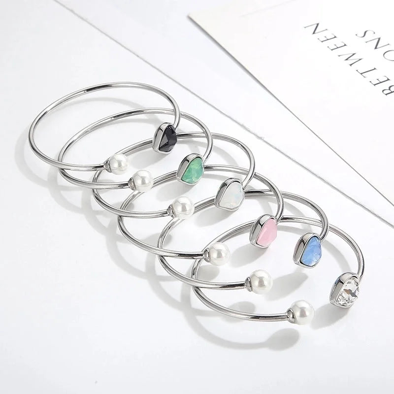 Modern Style Minimalist Heart Shape Stainless Steel Titanium Steel 18K Gold Plated Glass Stone Pearl Bangle In Bulk