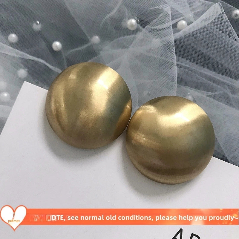 Silver Needle Exaggerated Lovely Earrings Light Luxury High-grade Niche Earrings Fashion Metal Temperament Earrings For Women