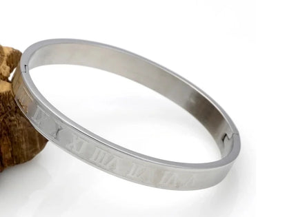 Fashion Number 304 Stainless Steel 18K Gold Plated No Inlay Bangle In Bulk