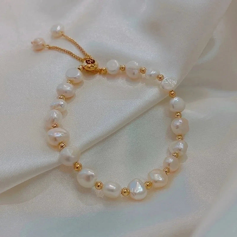 Elegant Round Rhinestones Imitation Pearl Alloy Freshwater Pearl Bracelets