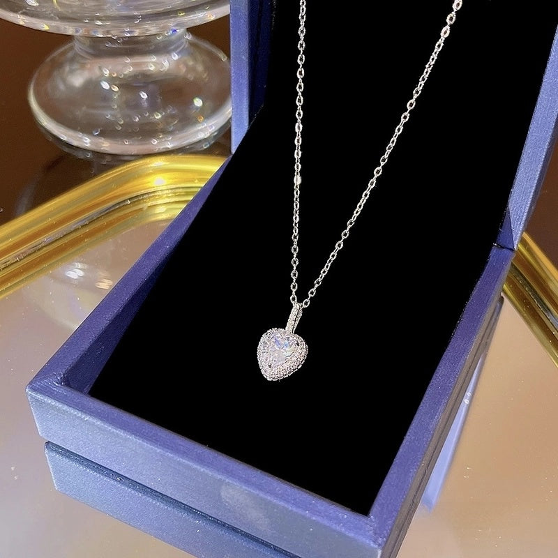 Elegant Classic Style Geometric Moon Bow Knot Titanium Steel Zircon Pendant Necklace